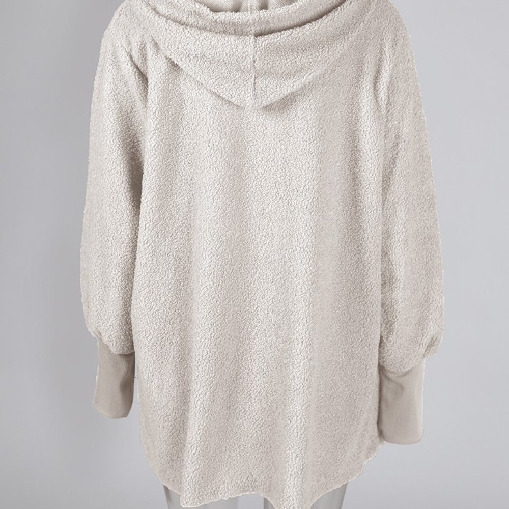Women's Teddy Coat & Shorts Set - Picture 5 of 6
